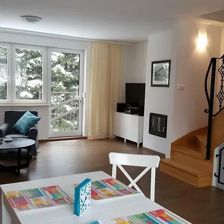 Apartament Rodzinny Z Ogrodem - Blizej Zdroju Polanica-Zdrój Eksteriør bilde