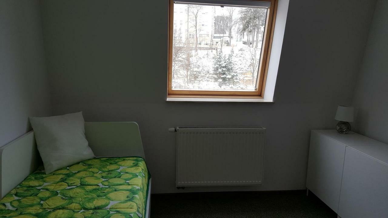 Rodzinny Z Ogrodem - Blizej Zdroju Holiday home Polanica-Zdroj