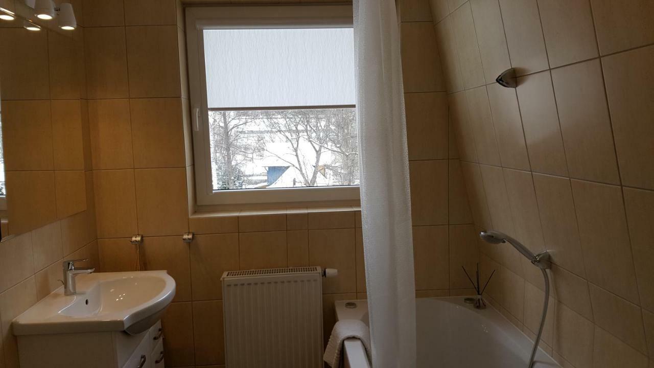 Holiday home Rodzinny Z Ogrodem - Blizej Zdroju